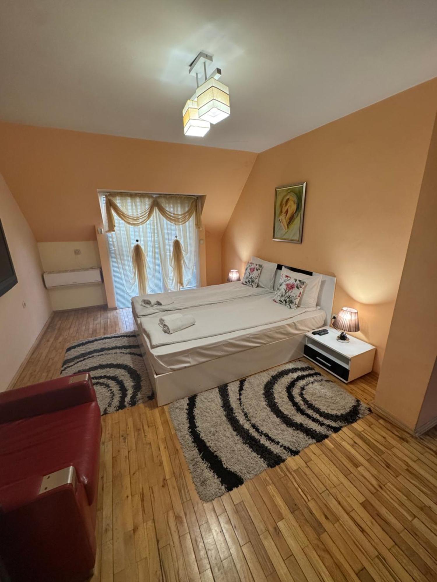 Guest house Venis House