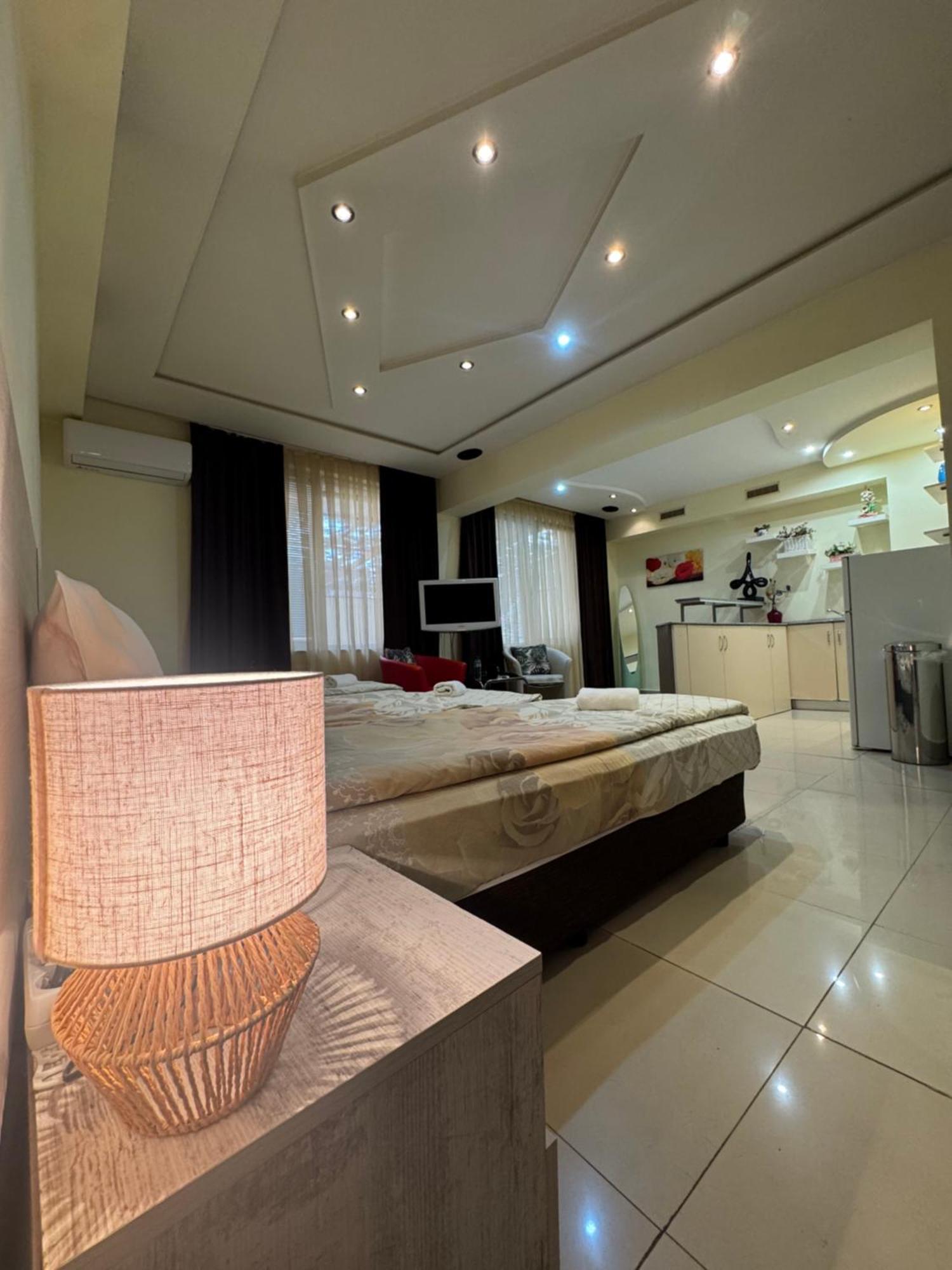 Guest house Venis House *